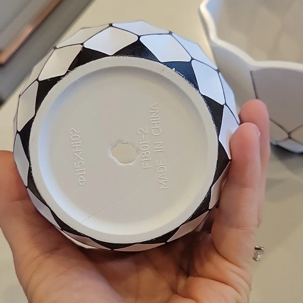 IKEA stylish ceramic